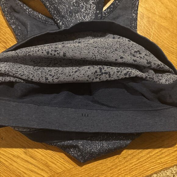 Lululemon Align Tank Top Cropped Womens size 8 Blue Rib Speckled Light Support - Picture 4 of 5